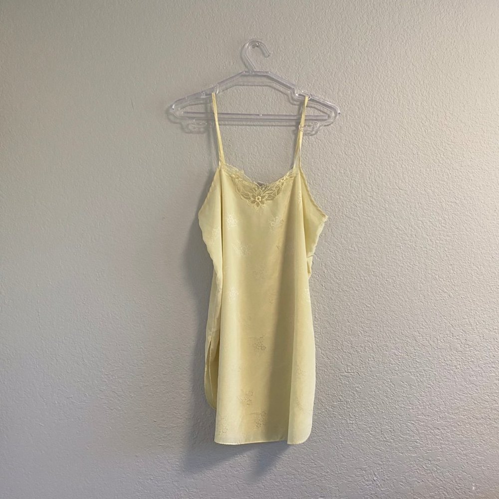 Pastel Yellow Shimmery Lingerie 🌼